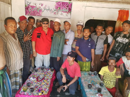 Caleg PDIP Bondowoso Dapil 3 No. Urut 5, Bantu Warga Sarana Air Bersih.