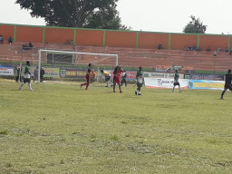 Komando FC Kalahkan Ulmar FC, Dalam Laga Amal Untuk Palu.