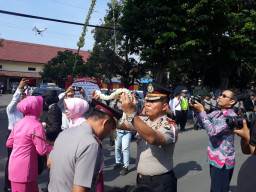 AKBP Agus Sudaryatno SIK. MH Disambut Anggota Polresta Pasuruan.