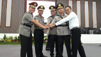 Kapolrestabes Surabaya Pimpin Sertijab Wakapolres.