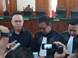 Terkait Kasus Kongsi Pasar Turi, Jaksa Tuntut Henry J Gunawan 3,5 Tahun.