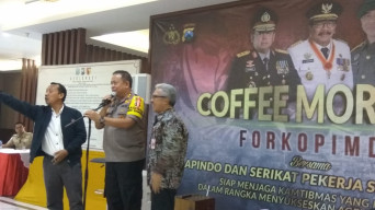Gelar Cangkrukan, Kapolda Jatim Undang Berbagai Elemen Serikat Pekerja.