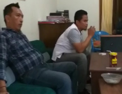 Video Penangkapan Bupati Lira Bondowoso, Viral di Medsos.