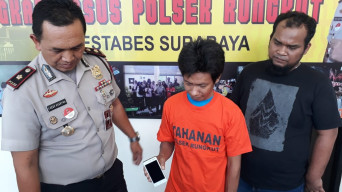 Pura-Pura Cari Kos, Pria Ini Kepergok Curi HP.