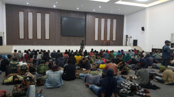 Paska Demo, Ratusan Mahasiswa Papua Diamankan Polisi.