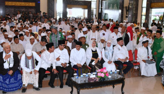 Kehadiran Jokowi Di Bangkalan Disambut La Nyalla dan Yeni Wahid.