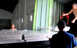 KPU BONDOWOSO, Baru Terima 50 Persen Logistik Pemilu 2019. 