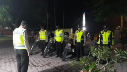 Sebelum Giat Pengamanan Tahun Baru, Polsek Klabang Gelar Apel Siaga.