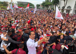 Baso Juherman: La Nyalla Academia Protes Keras, Jokowi di Sebut Jancok.