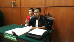 Simpan Pil Ekstasi Dalam Kemasan Biskuit, Pria Berusia 39 Tahun Ini Diadili.