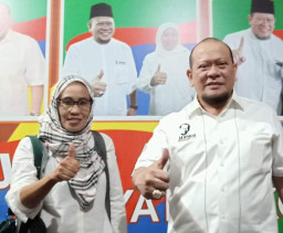 Jokowi di Mata Ani Sulastrie, Relawan La Nyalla Academia