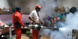 Penderita DBD Terus Meningkat, Dinkes Bondowoso Gencar Lakukan Fogging.