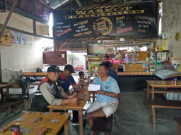 Bripka Lutfie: Pelajar di Larang Ngopi di Warkop, Saat Jam Pelajaran.