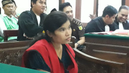 Terdakwa Pembunuh Bayi Saat Melahirkan, Mulai Berbelit Saat Disidangkan
