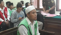 Kurir 100 Butir Pil Ekstasi Asal Jakarta, di Vonis 8 Tahun.