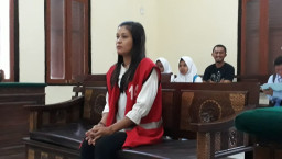 Jadi Kurir Narkoba, Pemandu Lagu ini Jadi Pesakitan.