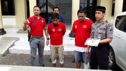 Beri Obat Tidur di Makanan Pengemudi Grab, 2 Pelaku Curat Ini Dilubangi Dengan Timah Panas.