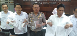Sunat Uang Jasa Pelayanan, Kepala Puskesmas Widang Tuban Kena OTT