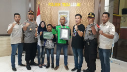 Ungkap Pelaku Kejahatan, Pengemudi Ojek Online Dapat Penghargaan.