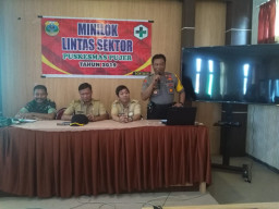 Paska Pilpres dan Pileg, Kapolsek Pujer Ajak Masyarakat Jaga Kamtibmas.