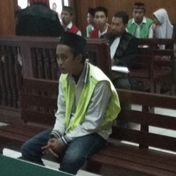 Tipu Ketua RW Hingga Puluhan Juta, Caleg Abal-Abal di Tuntut 2,6 Tahun.