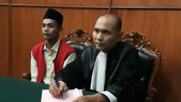 Kurir Narkoba Tegal Wonokromo, Jadi Pesakitan di PN. Surabaya.