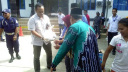 Sambut Bulan Suci Ramadhan, PT. Pelindo III Batulicin Bagikan Seribu Sembako Gratis.