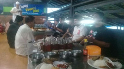 Dihadiri Bang Dhin dan Kadis Kominfo, FKW Tanbu Gelar Buka Puasa Bersama.