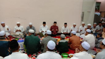 Ketua DPRD Tanah Bumbu, Buka Puasa Bersama Pejabat Pemkab dan Tokoh Masyarakat