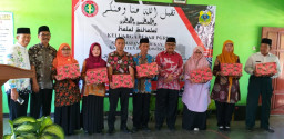 Dalam Halal Bi Halal Ka. Disdikbud Bondowoso Sampaikan, PGRI Harus Mampu Jadi Agen Perubahan Masa Depan. 