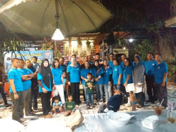 Unit Lantas Polsek Tandes, Gelar Halal Bihalal di Kebun Kota Wiyung.