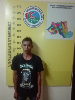 Zainullah Warga Desa Pancoran, di Bekuk Polisi Saat Transaksi Sabu.
