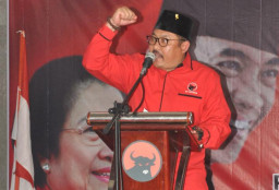 4 Kali Terpilih Jadi Ketua DPC PDIP Bondowoso, Ini Kata Irwan Bachtiar Rahmat.