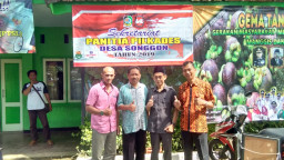 H. Nur Alchaffaf, Resmi Daftarkan Diri Jadi Calon Kepala Desa.