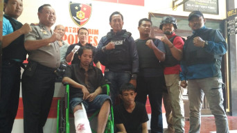 Melawan Saat Mau Ditangkap Polisi, Pelaku Curanmor Ini Dihadiahi Timah Panas Kakinya.