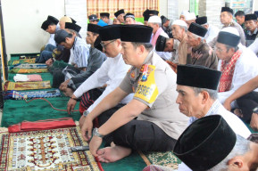 Kapolres Bondowoso Bersama Forkopimda, Kembali Lakukan Safari Jumat.