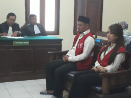 Akhirnya Farid Ali dan Kekasihnya Ella, Divonis 8 Tahun Atas Kepemilikan Narkoba.