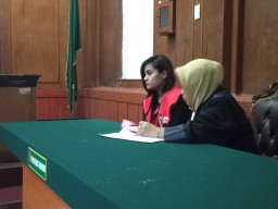 Berdalih Bisa Tampil Prima dan Energik, Penyanyi Panggung Diadili Karena Kedapatan Bawa Sabu.