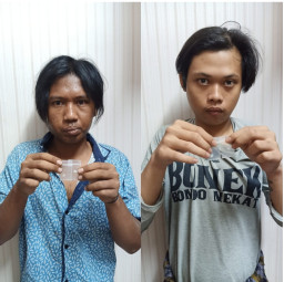 Belum Sempat Pesta, 2 Pria Asal Jagir Sidosermo Dibekuk.