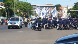 Mahasiswa Dari 13 Universitas, Demo Tolak RKUHP di Dprd Jatim.