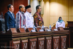 Ketua DPD RI La Nyalla M Mattalitti, Sahkan Alat Kelengkapan DPD RI.