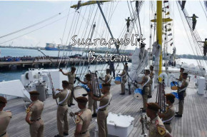 KRI Bima Suci 945 Bersandar di Batam, Dukung Lattek KJK Taruna AAL Angkatan 66/2019.