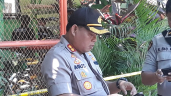 SDN Gentong Pasuruan Roboh, 2 Orang Tewas, 11 Luka-Luka.