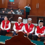 Perkara Jual Beli Emas PT. Antam, 4 Terdakwa di Tuntut Berbeda.