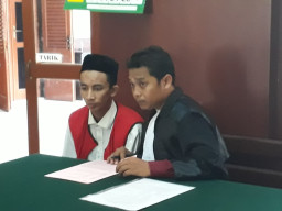 BD Ribuan Pil Koplo Ditangkap Usai Beli Sabu, Kini Disidangkan.
