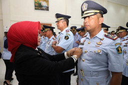 Ka. Kanwil Kemenkumham Jatim, Lantik Kenaikan Pangkat Ka. Lapas Banyuwangi.