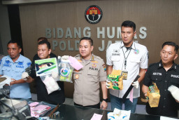 Resnarkoba Polda Jatim, Bekuk Kurir Sabu Dengan BB 10 Kg.
