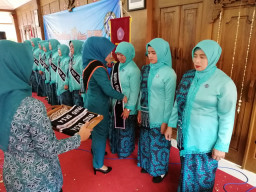Didampingi Muspika Grati, Istri Bupati Pasuruan Lantik TP PKK dan Bunda Paud