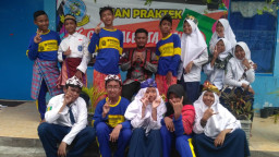 Nuansa Imlek Hadir di SMP Muhammadiyah 3 Surabaya.