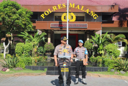 Sebelum Pindah Tugas, Kapolres Malang Akbp Yade Setiawan Ujung Beri Semangat Pada Anggotanya.